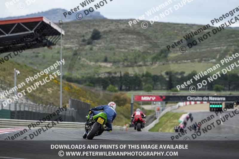 cadwell no limits trackday;cadwell park;cadwell park photographs;cadwell trackday photographs;enduro digital images;event digital images;eventdigitalimages;navarra;no limits trackdays;peter wileman photography;racing digital images;trackday digital images;trackday photos